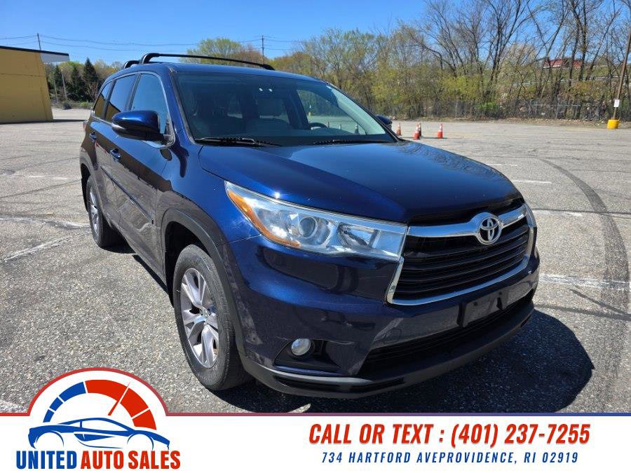 Used 2015 Toyota Highlander Plus AWD/4WD image 7
