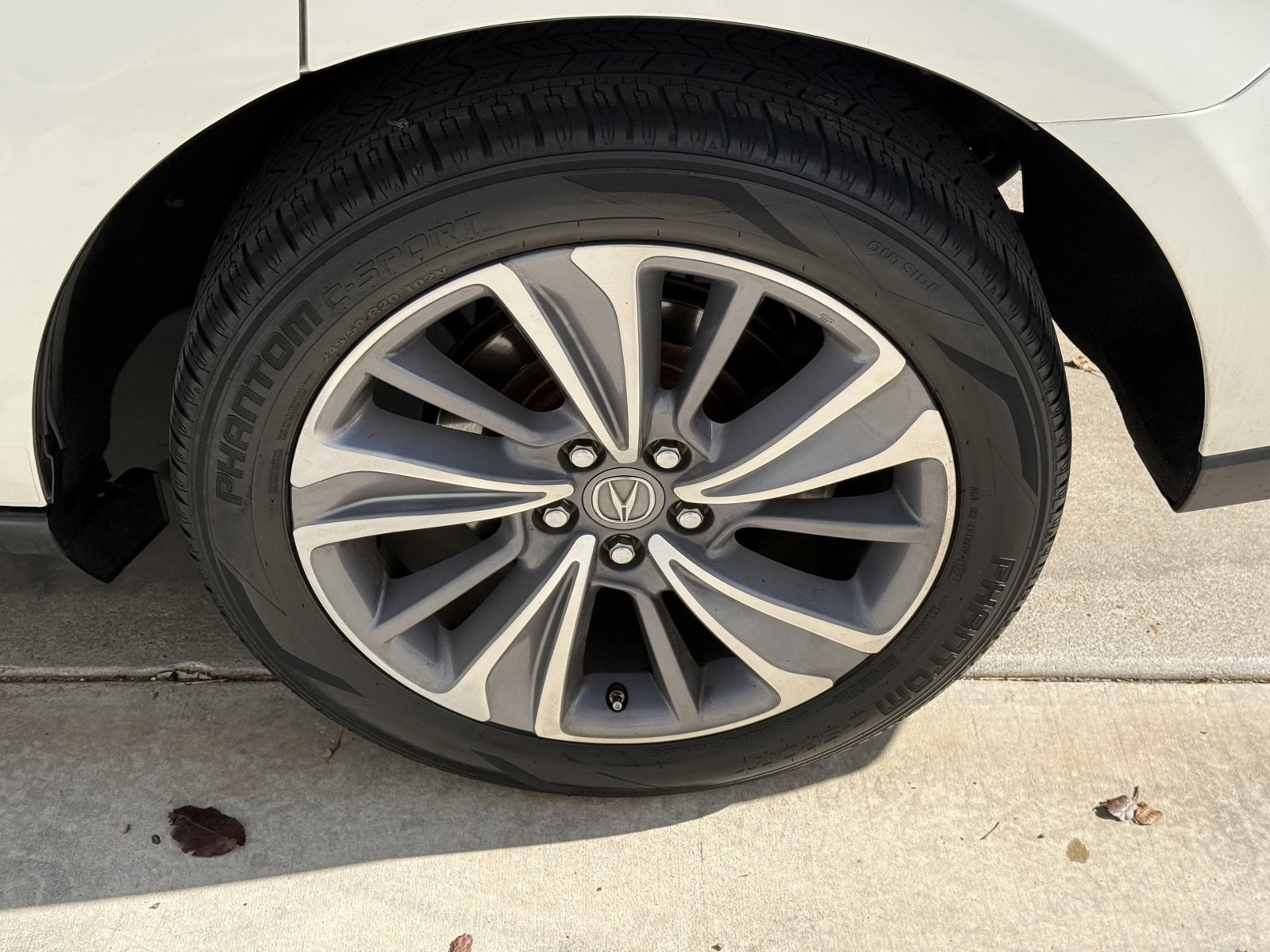 Used 2018 Acura MDX SH-AWD w/ Technology Package image 14