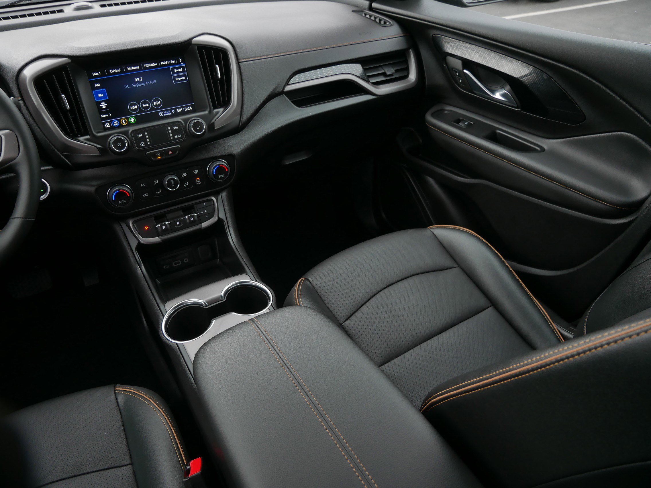 Used 2023 GMC Terrain AT4 w/ LPO, Floor Liner Package image 11