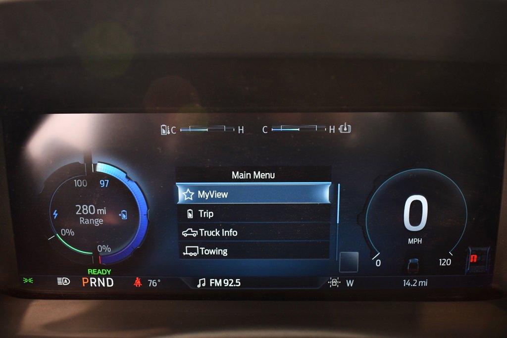 New 2025 Ford F150 Lightning Platinum image 29