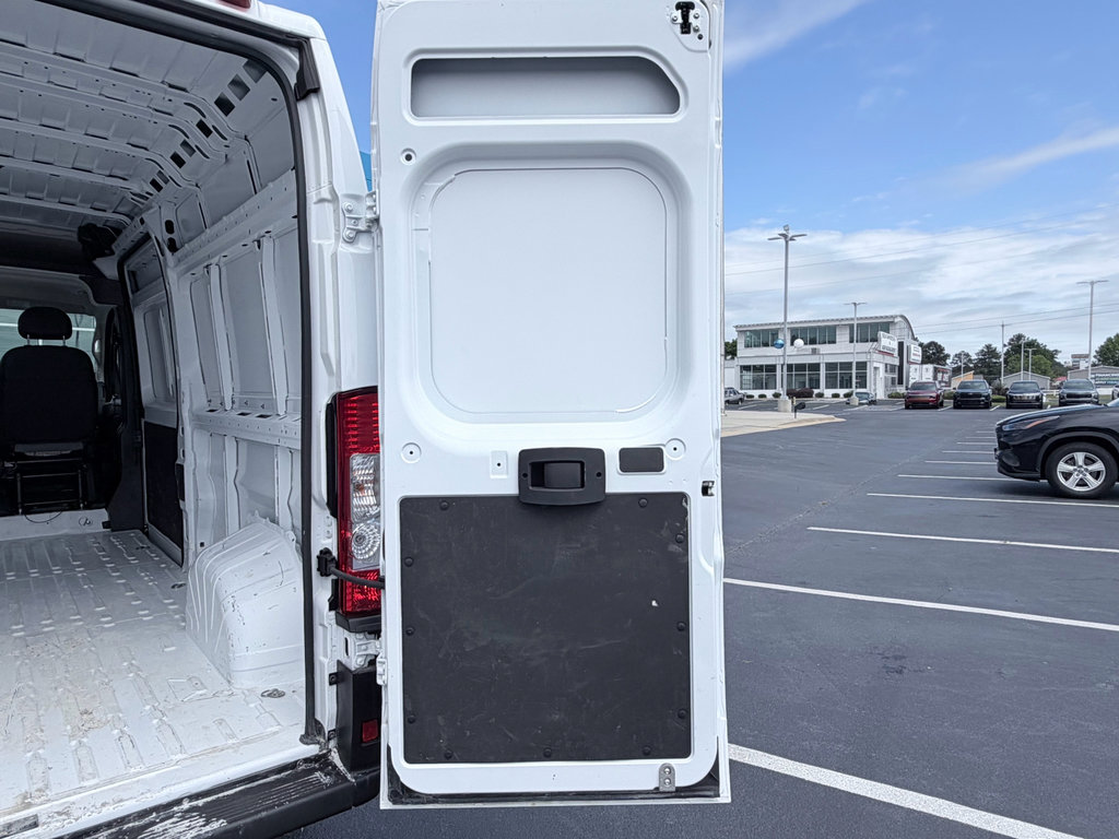 Used 2026 RAM ProMaster 2500 w/ Convenience Group FWD image 31