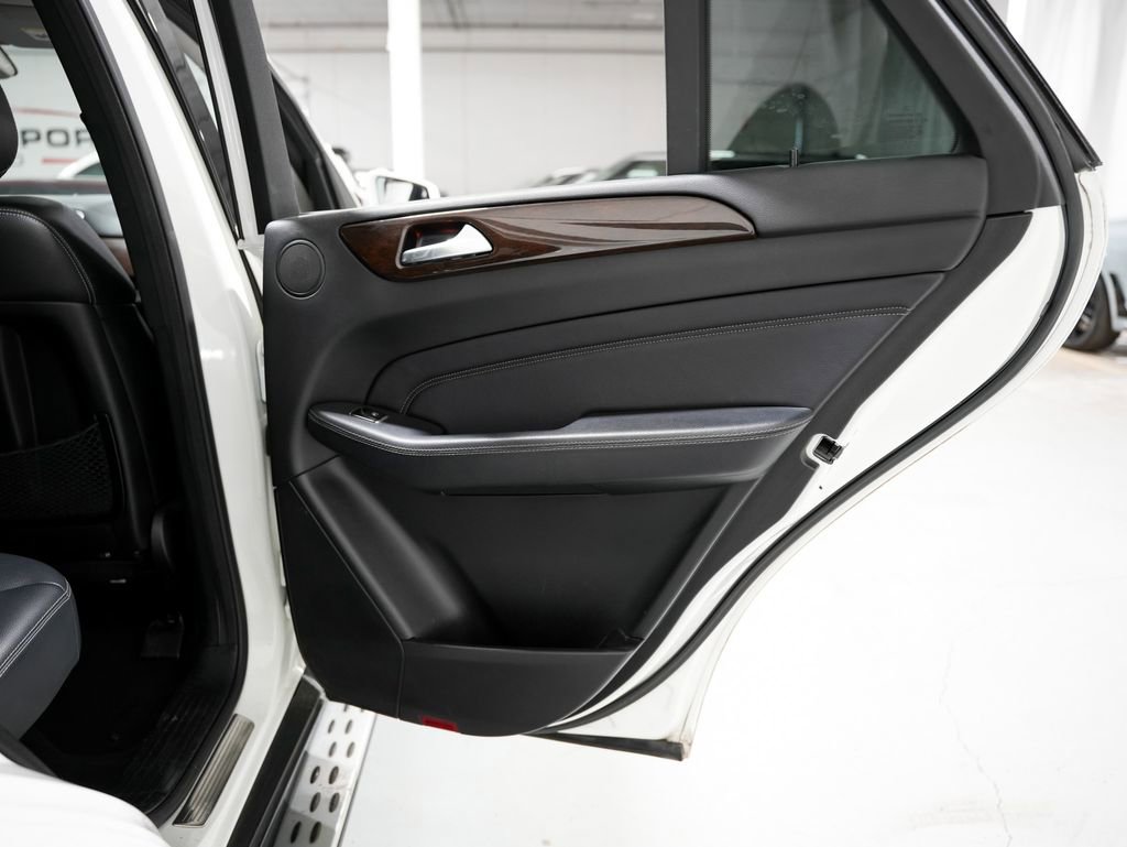 Used 2015 Mercedes-Benz ML 350 4MATIC image 39