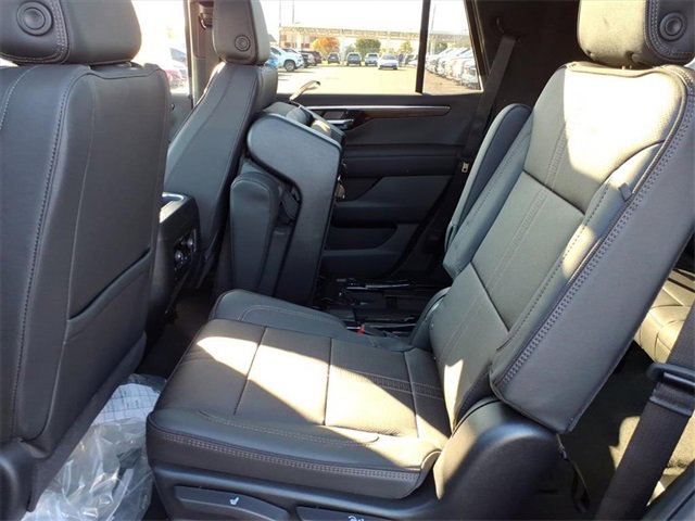 New 2026 Chevrolet Tahoe High Country w/ Sun And Tow Package image 9