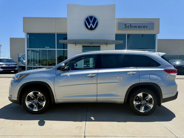Used 2018 Toyota Highlander Limited Platinum