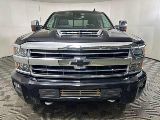 Used 2018 Chevrolet Silverado 2500 High Country w/ Duramax Plus Package image 8