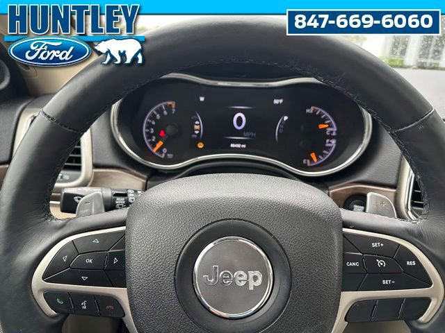 Used 2017 Jeep Grand Cherokee Limited AWD/4WD image 23