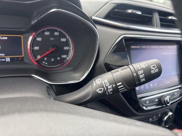 Used 2023 Chevrolet TrailBlazer RS w/ Sun and Liftgate Package image 29