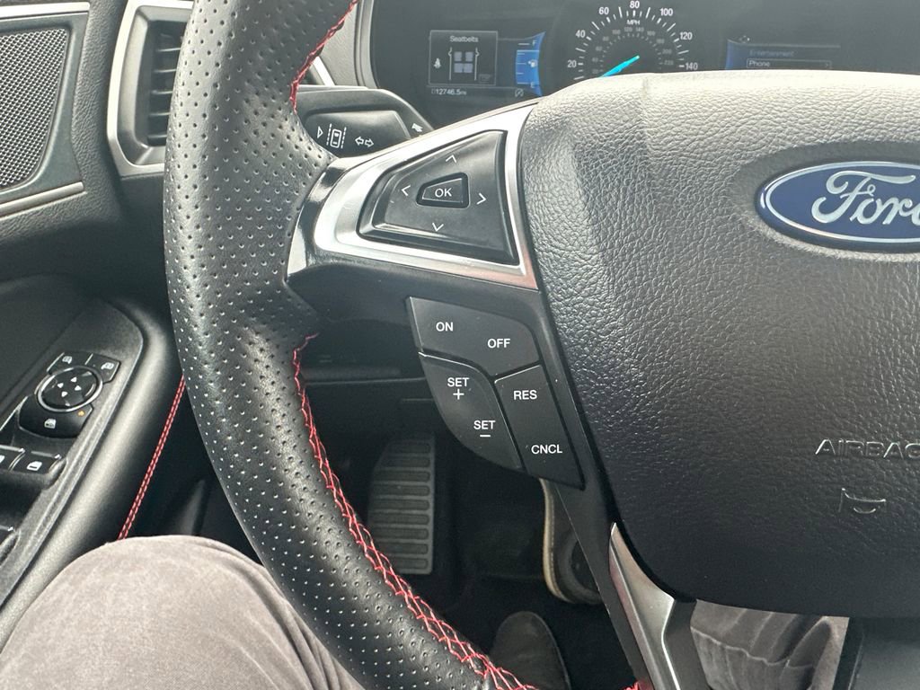 Used 2024 Ford Edge ST-Line image 18