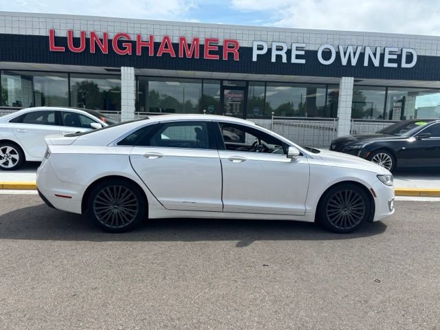 Used 2017 Lincoln MKZ Reserve FWD image 5