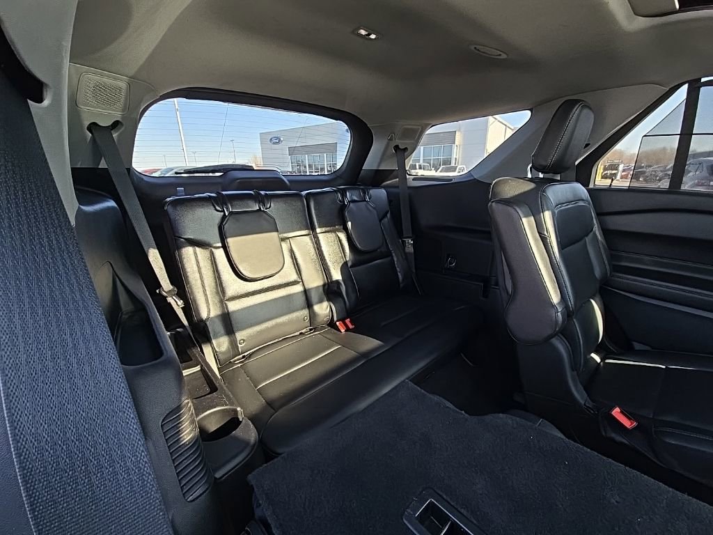 Used 2021 Ford Explorer Limited w/ Equipment Group 301A image 45