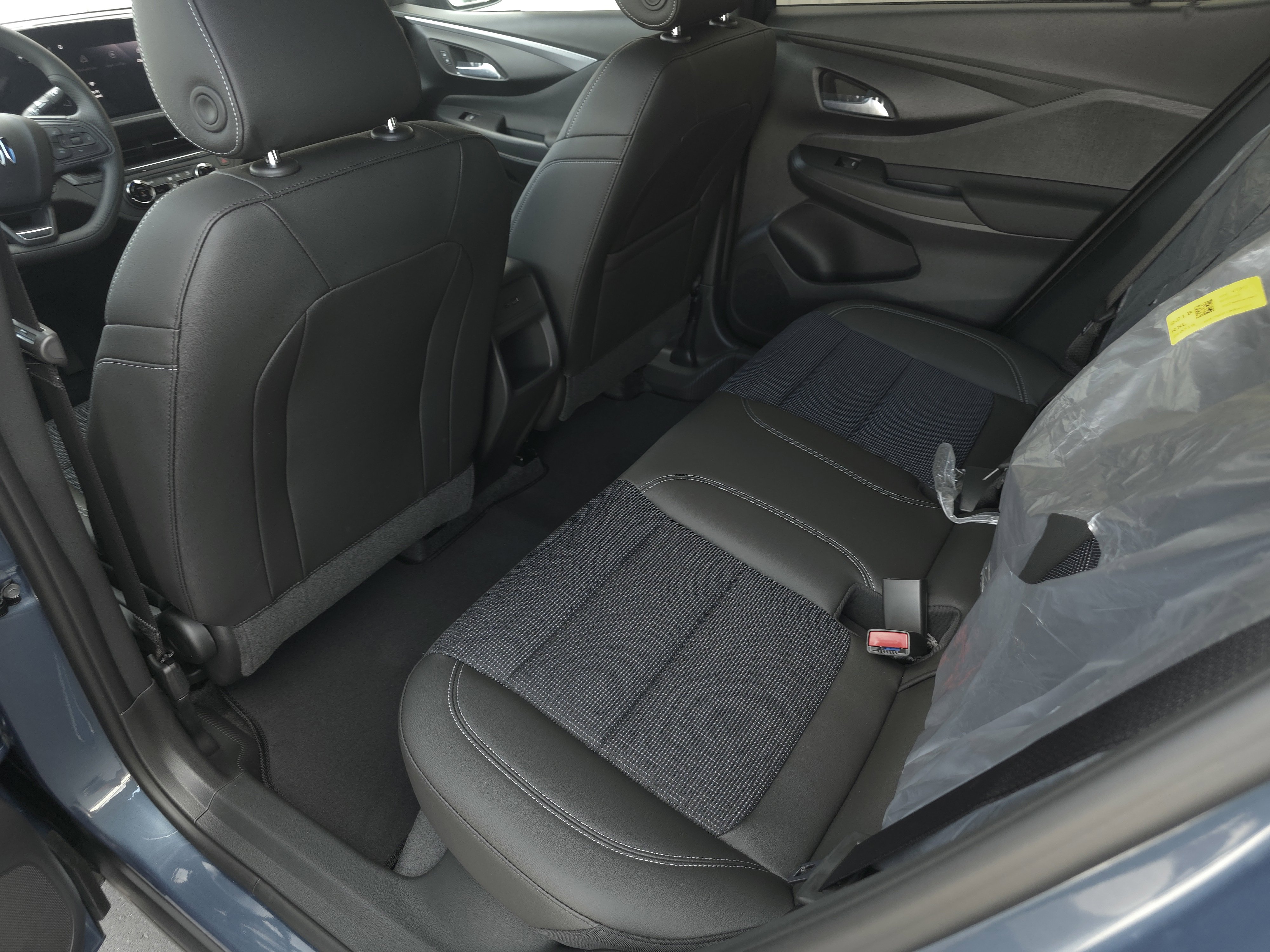 New 2026 Buick Envista Preferred FWD image 24
