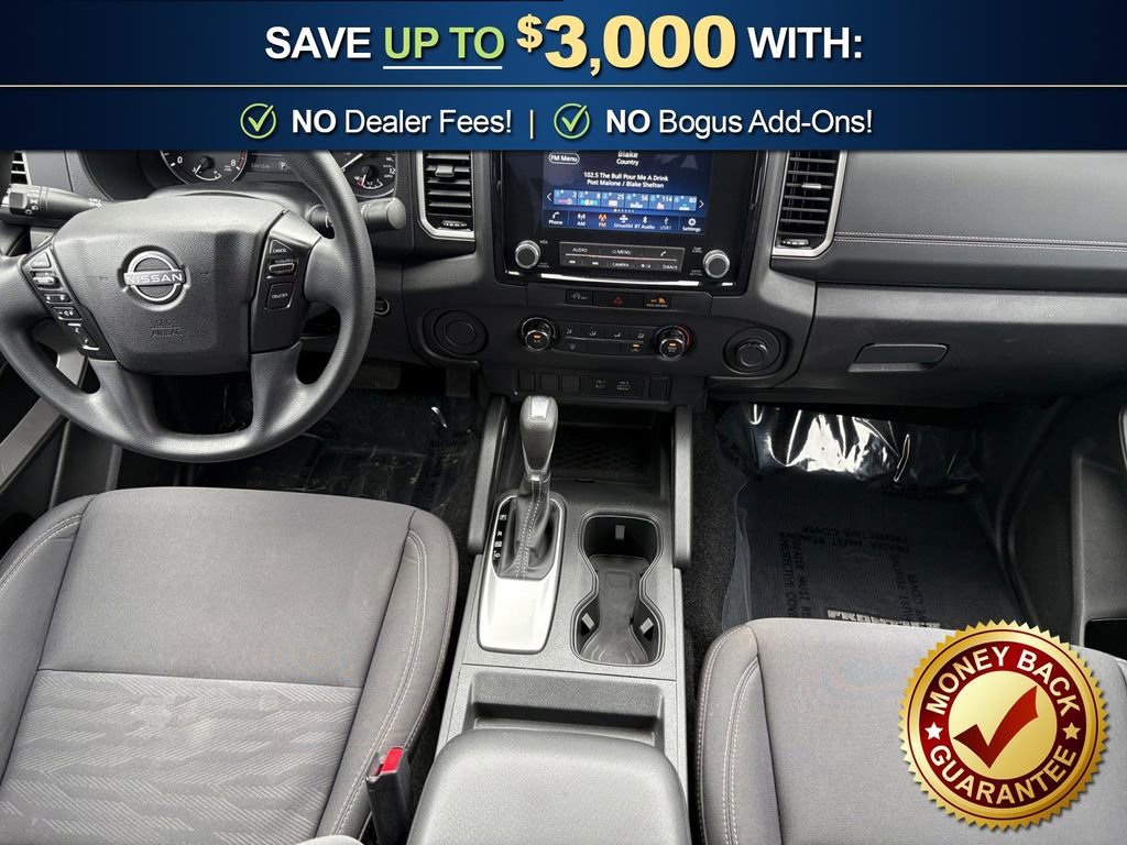 Used 2024 Nissan Frontier SV image 17