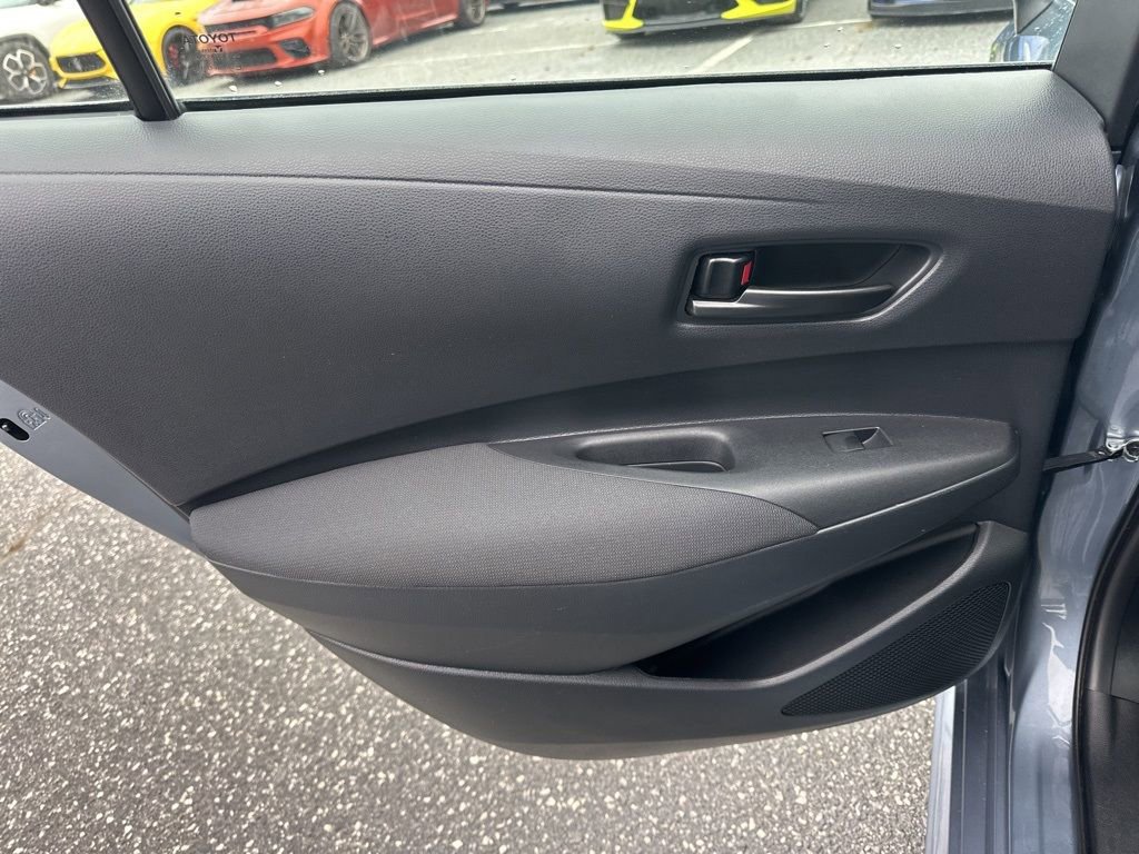 Used 2025 Toyota Corolla LE image 22