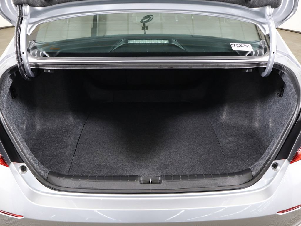 Used 2022 Honda Accord Sport image 16