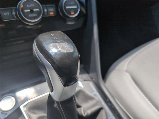 Used 2024 Volkswagen Taos SE FWD image 15