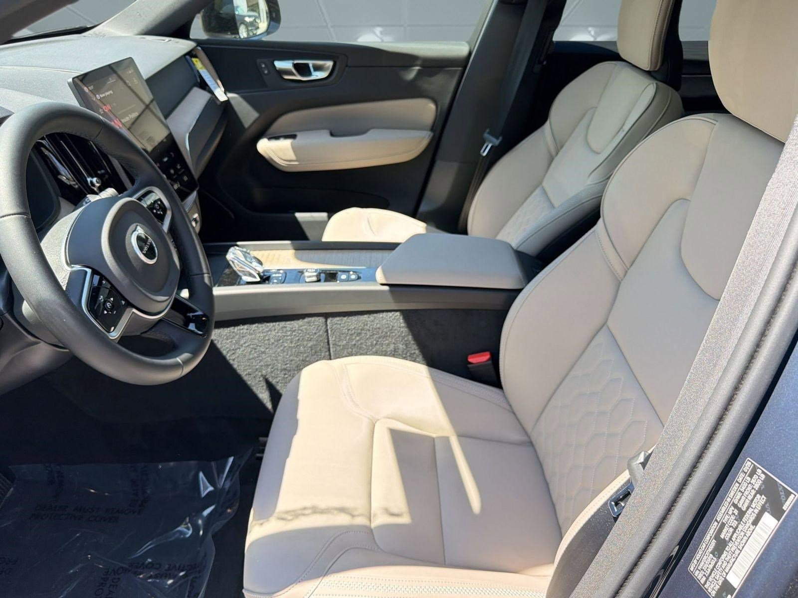 New 2026 Volvo XC60 B5 Plus w/ Climate Package AWD/4WD image 5