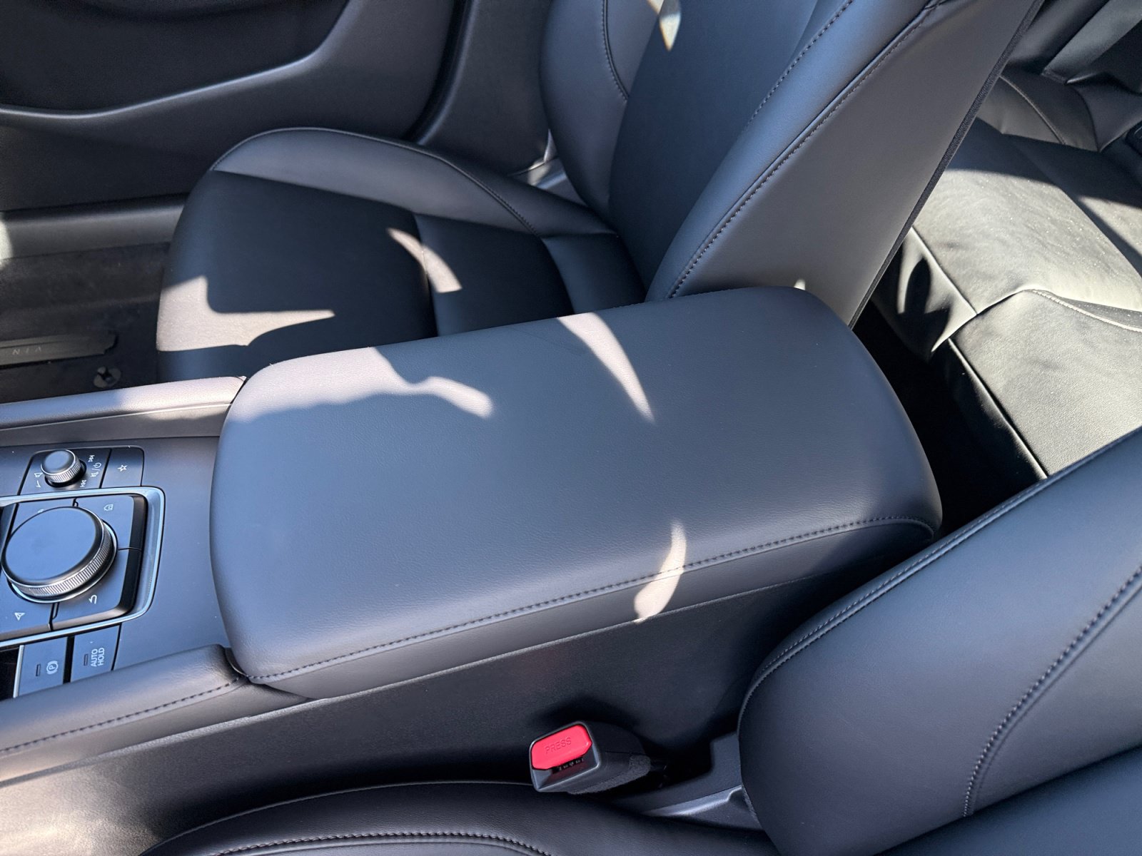 New 2026 MAZDA MAZDA3 2.5 S Sedan w/ Preferred Pkg FWD image 14