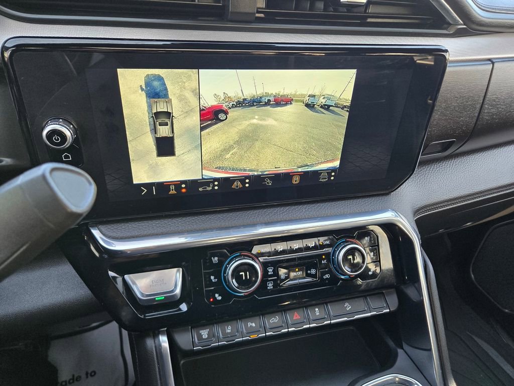 Used 2025 GMC Sierra 2500 Denali image 8