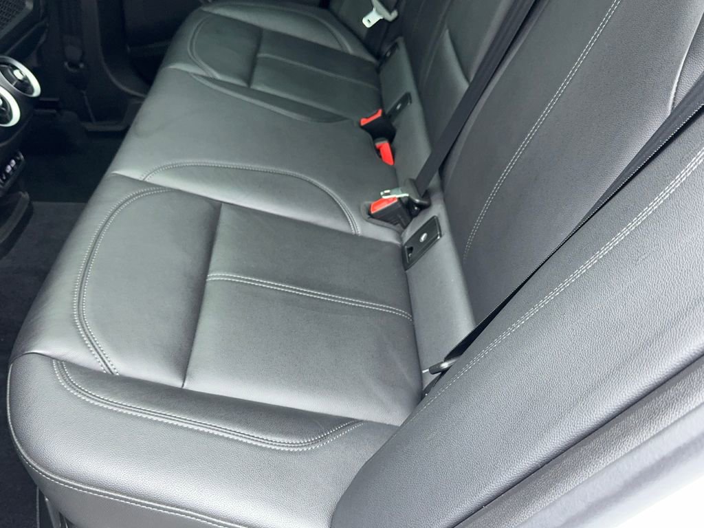 Used 2022 Alfa Romeo Stelvio Ti AWD/4WD image 34