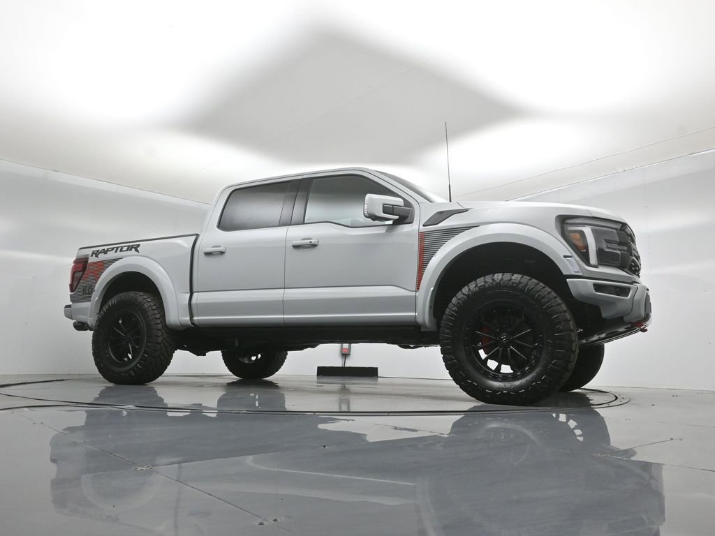 New 2026 Ford F150 Raptor R AWD/4WD image 3