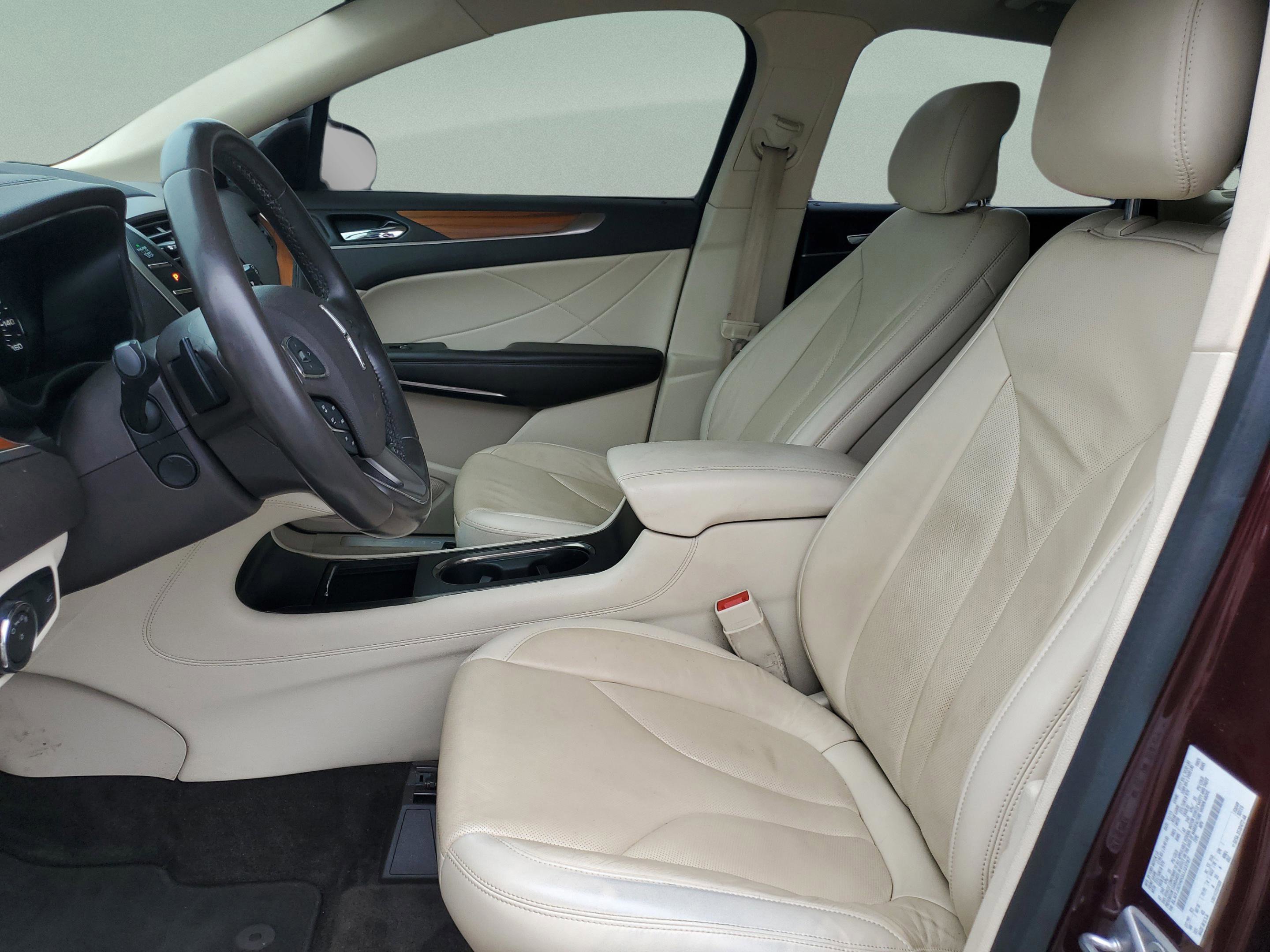 Used 2016 Lincoln MKC Reserve w/ Lincoln MKC Climate Package image 18