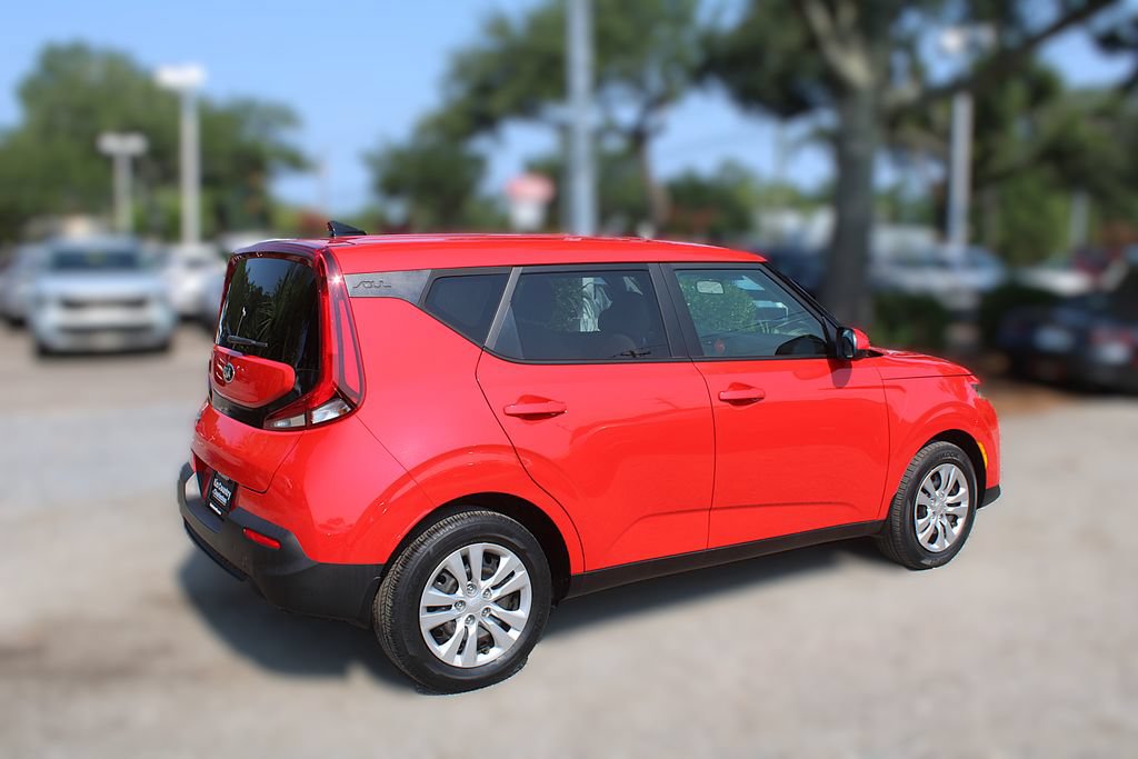 Certified 2021 Kia Soul LX FWD image 6