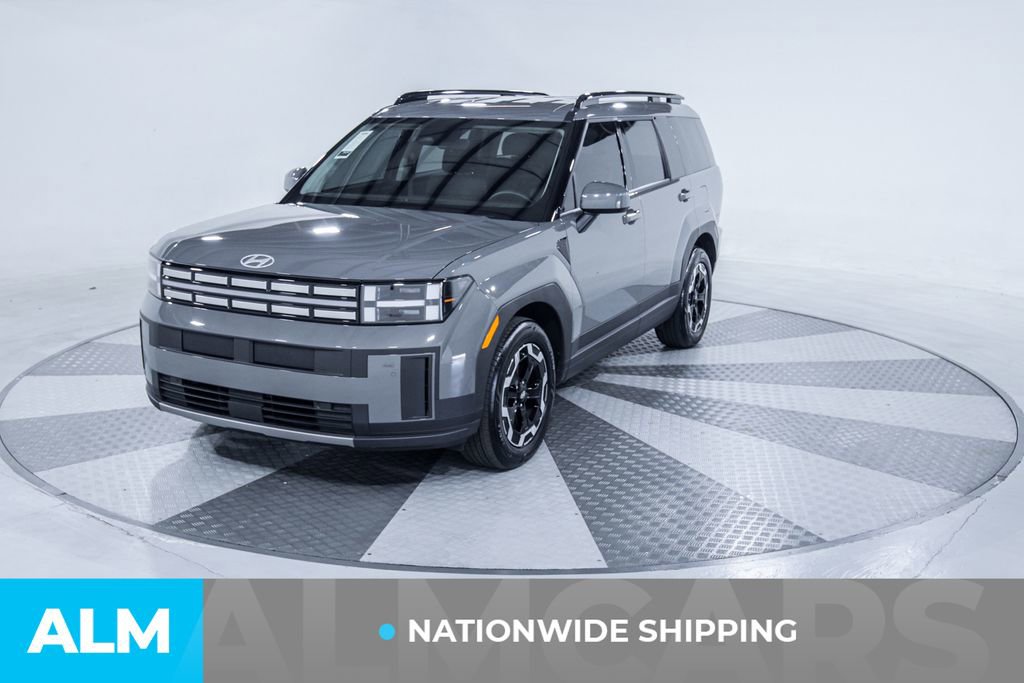 Used 2024 Hyundai Santa Fe SEL image 2