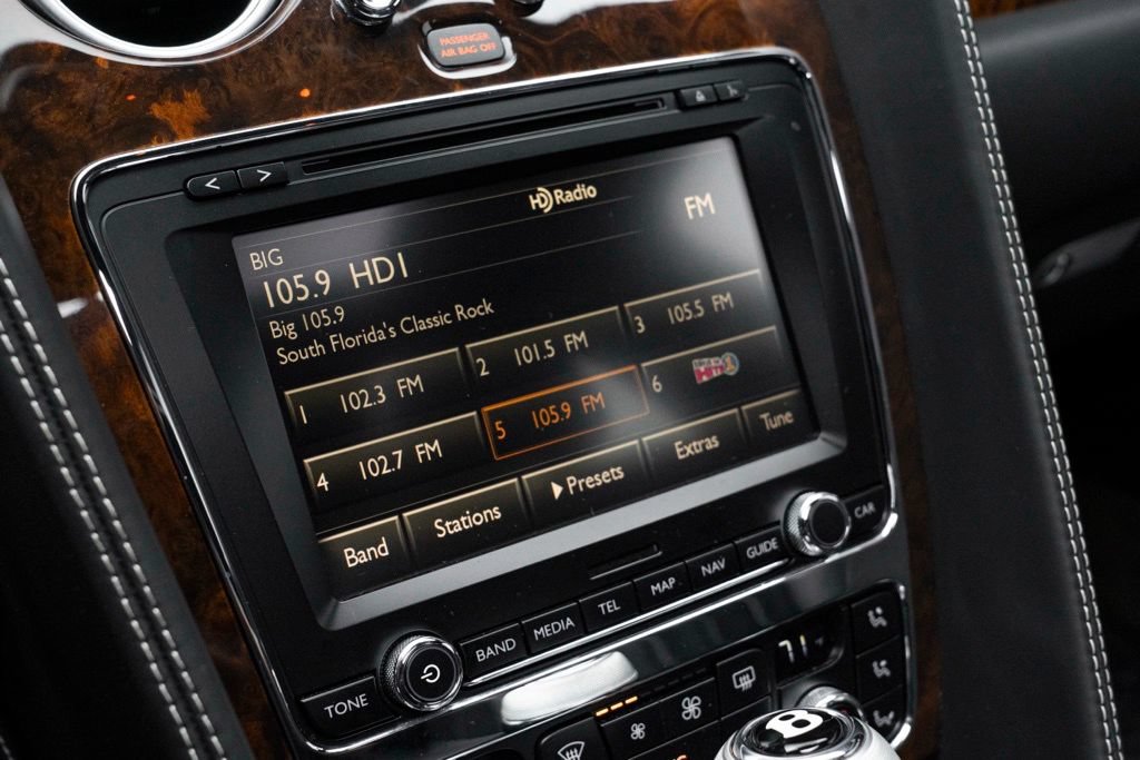 Used 2014 Bentley Flying Spur W12 AWD/4WD image 28