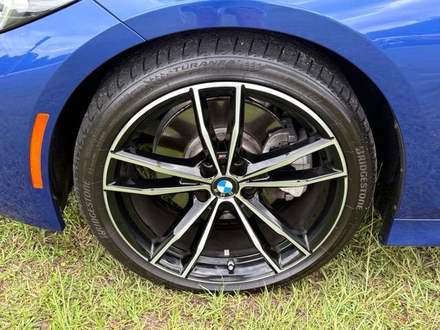 Used 2024 BMW 330i Sedan w/ M Sport Package RWD image 26