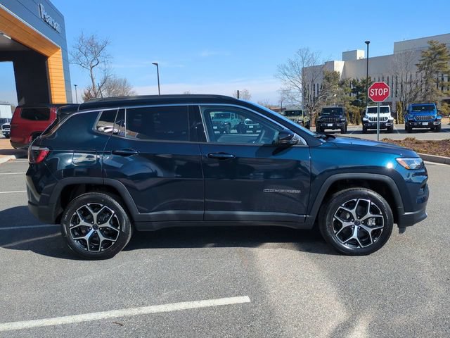 New 2026 Jeep Compass Limited AWD/4WD image 3