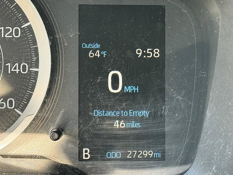 Used 2020 Toyota Corolla LE FWD image 16