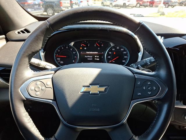 Used 2022 Chevrolet Traverse LT image 19