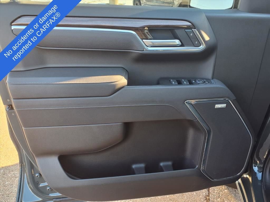 Used 2026 Chevrolet Silverado 1500 LT Trail Boss w/ LT Trail Boss Premium Package image 16