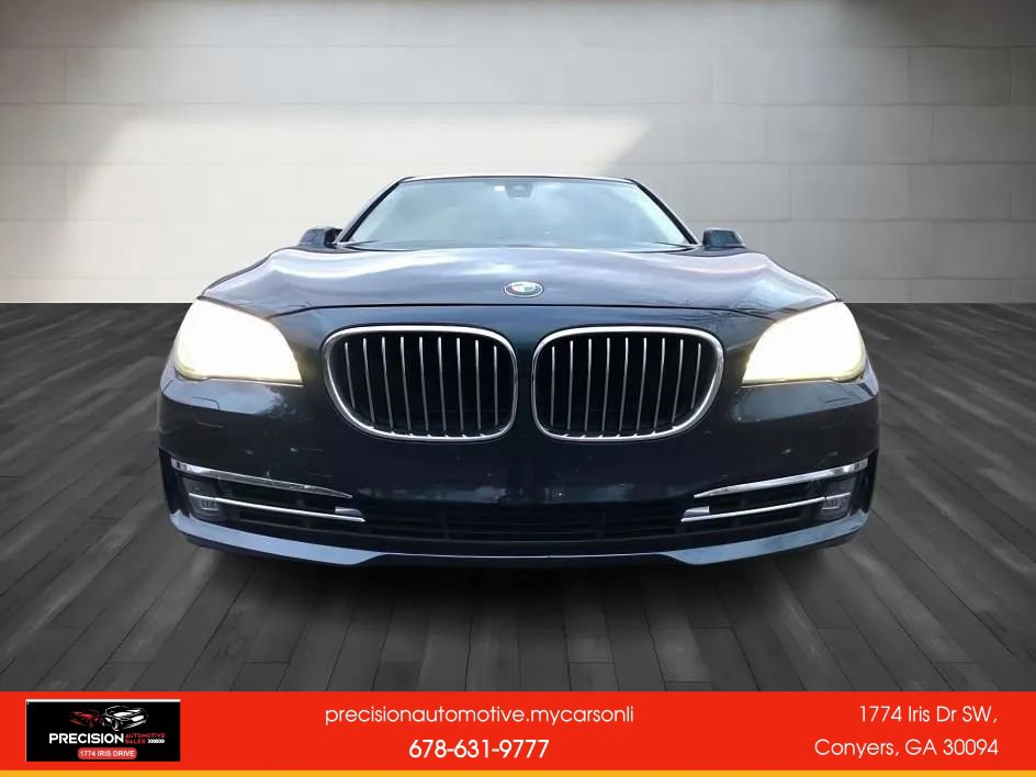 Used 2013 BMW 750i RWD image 2