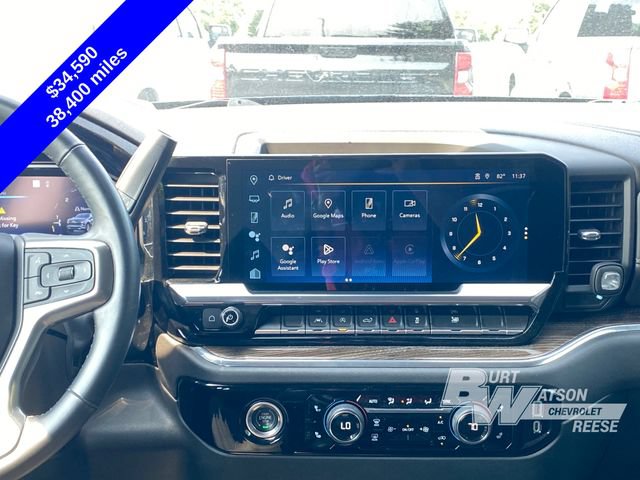 Used 2023 Chevrolet Silverado 1500 LT AWD/4WD image 16