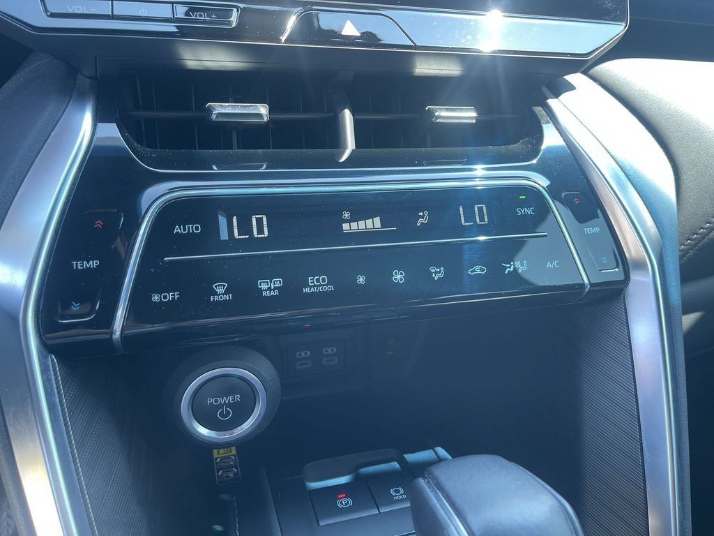 Used 2023 Toyota Venza Limited AWD/4WD image 26