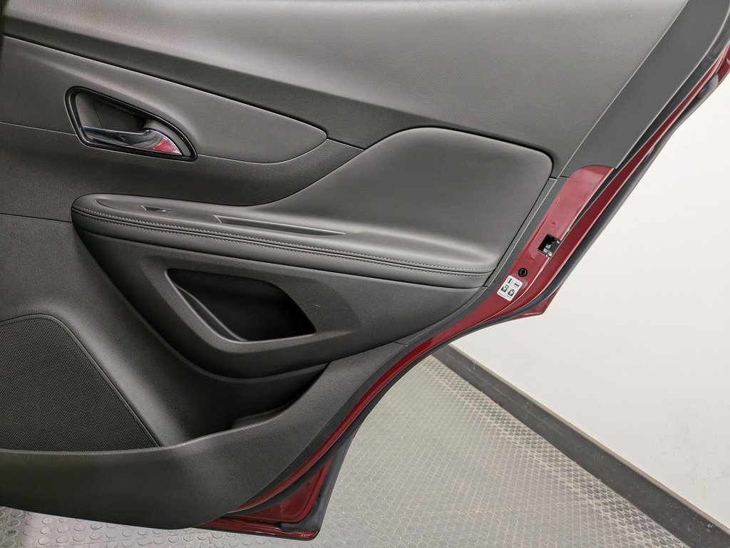 Used 2022 Buick Encore Preferred w/ Safety Package image 25
