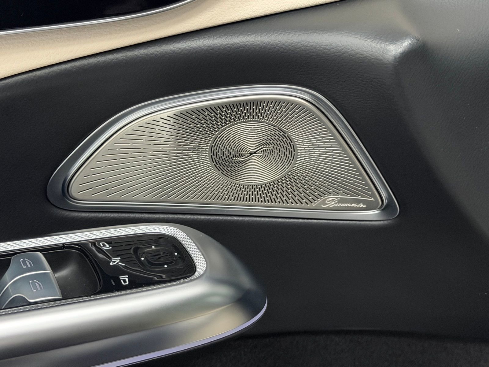 Certified 2025 Mercedes-Benz E 350 4MATIC Sedan image 21