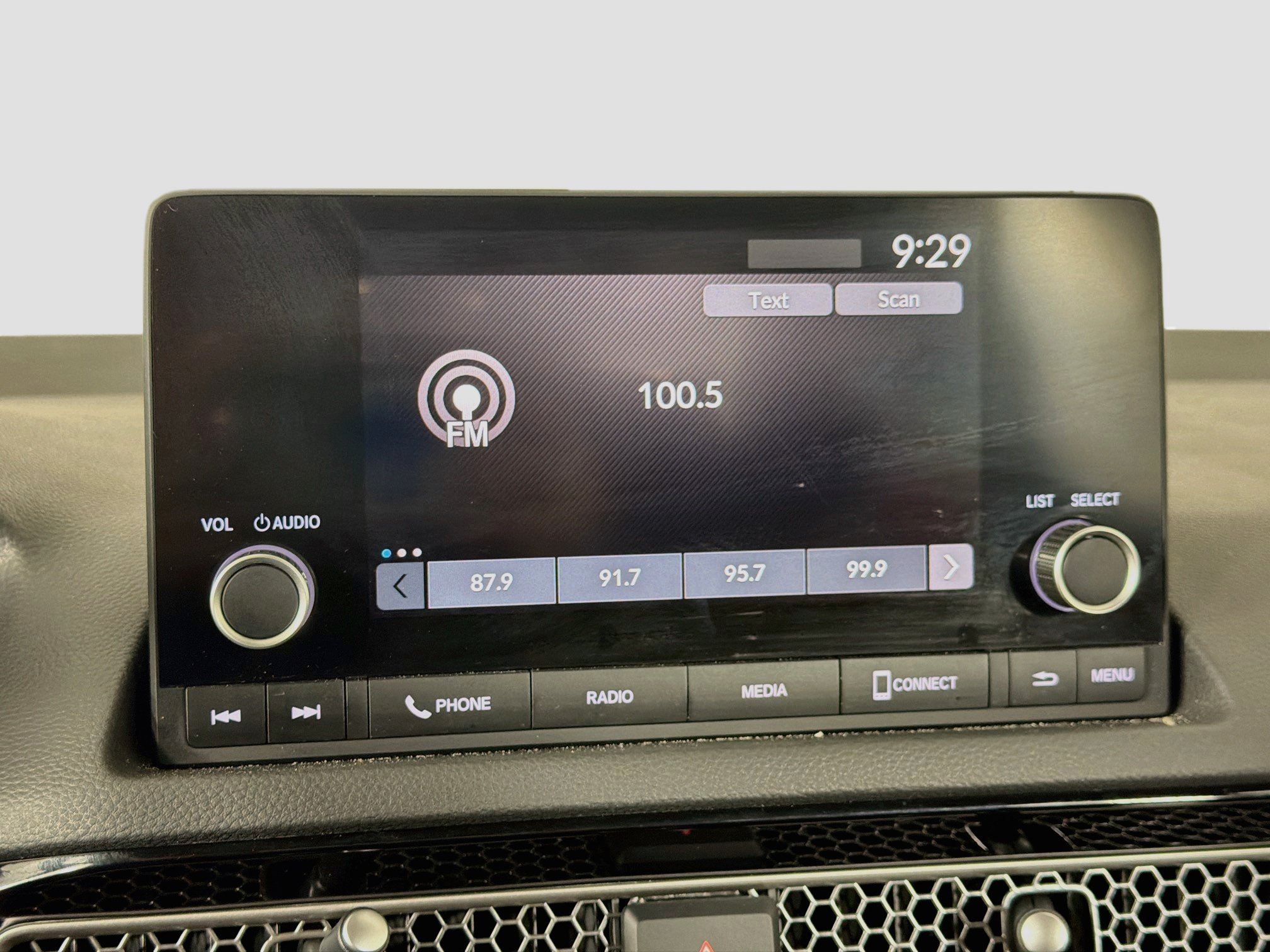 Used 2023 Honda Civic LX image 19