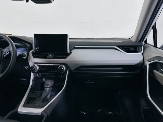 Certified 2024 Toyota RAV4 XLE image 25