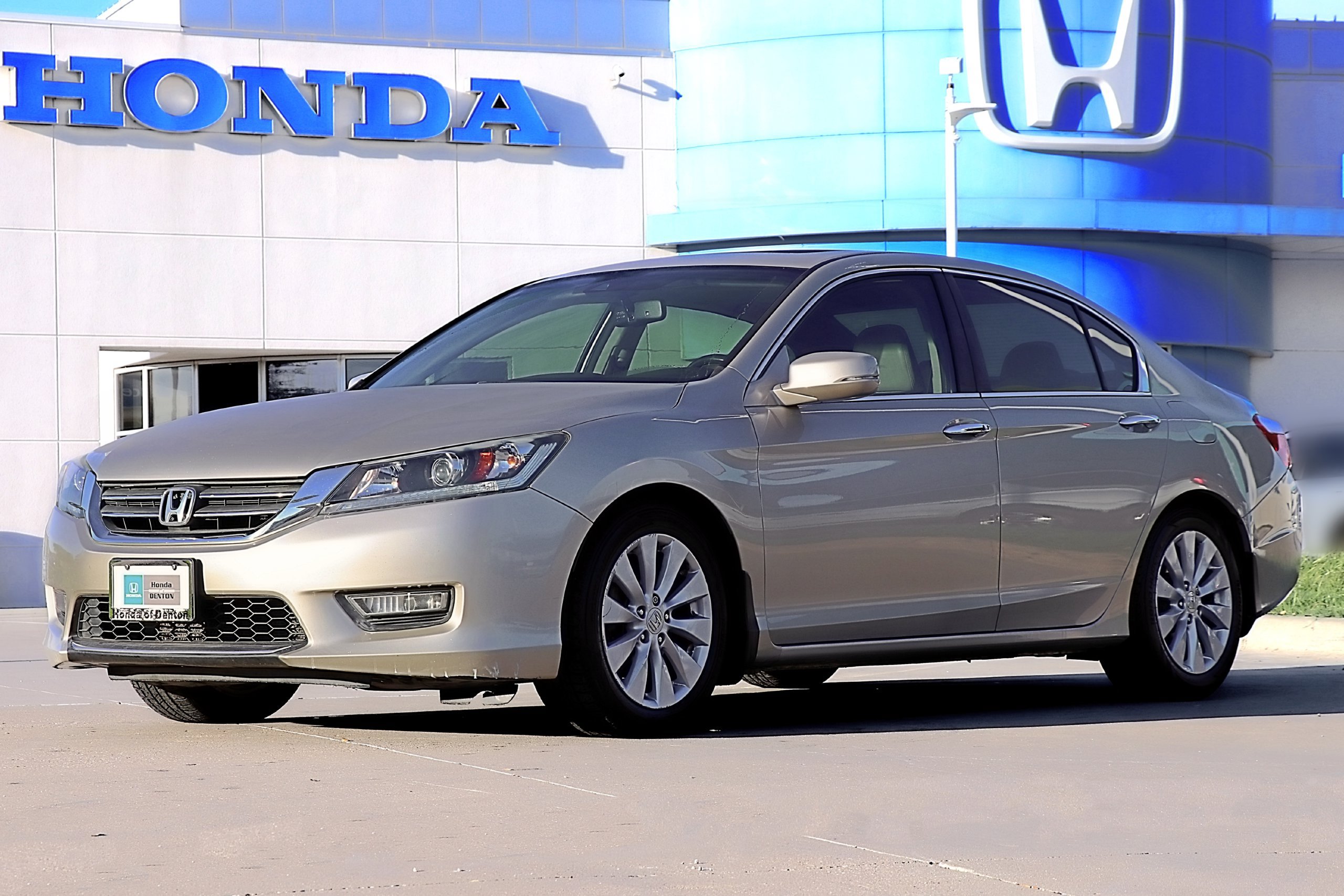 Used 2013 Honda Accord EX-L image 1