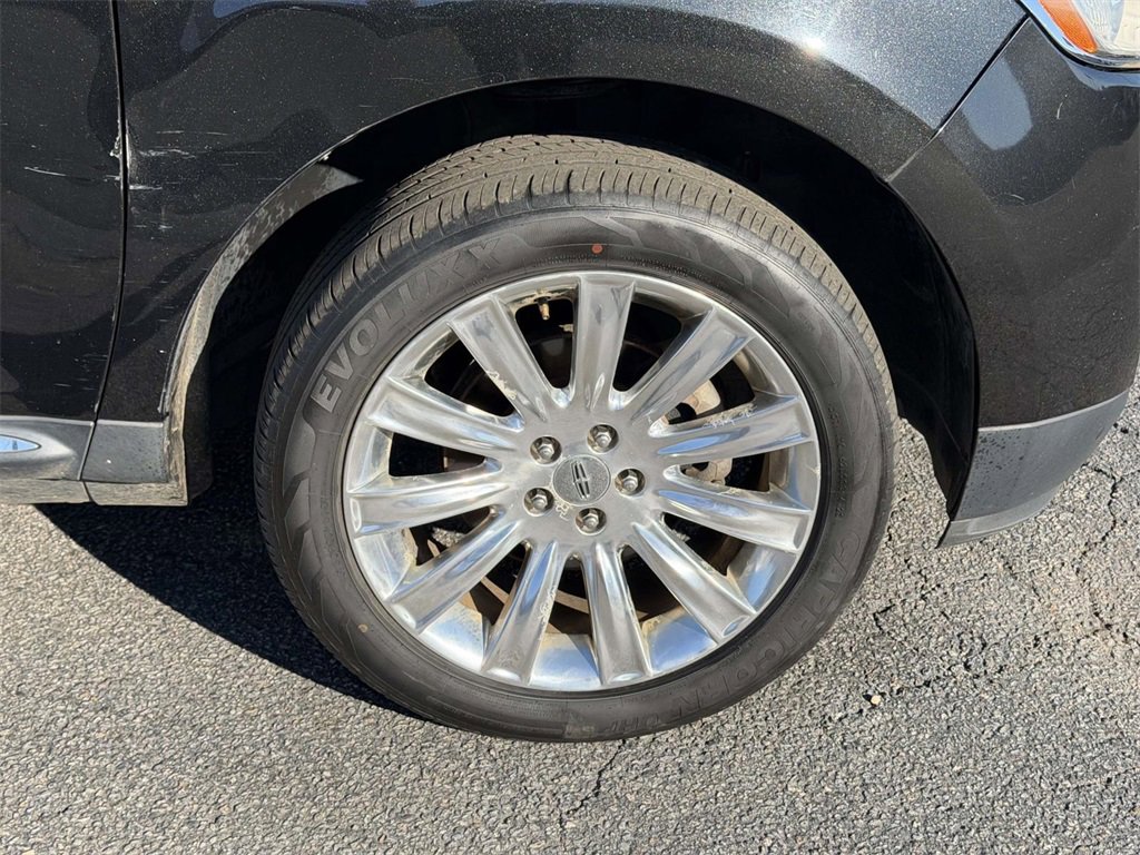 Used 2015 Lincoln MKX AWD w/ Equipment Group 102A image 25