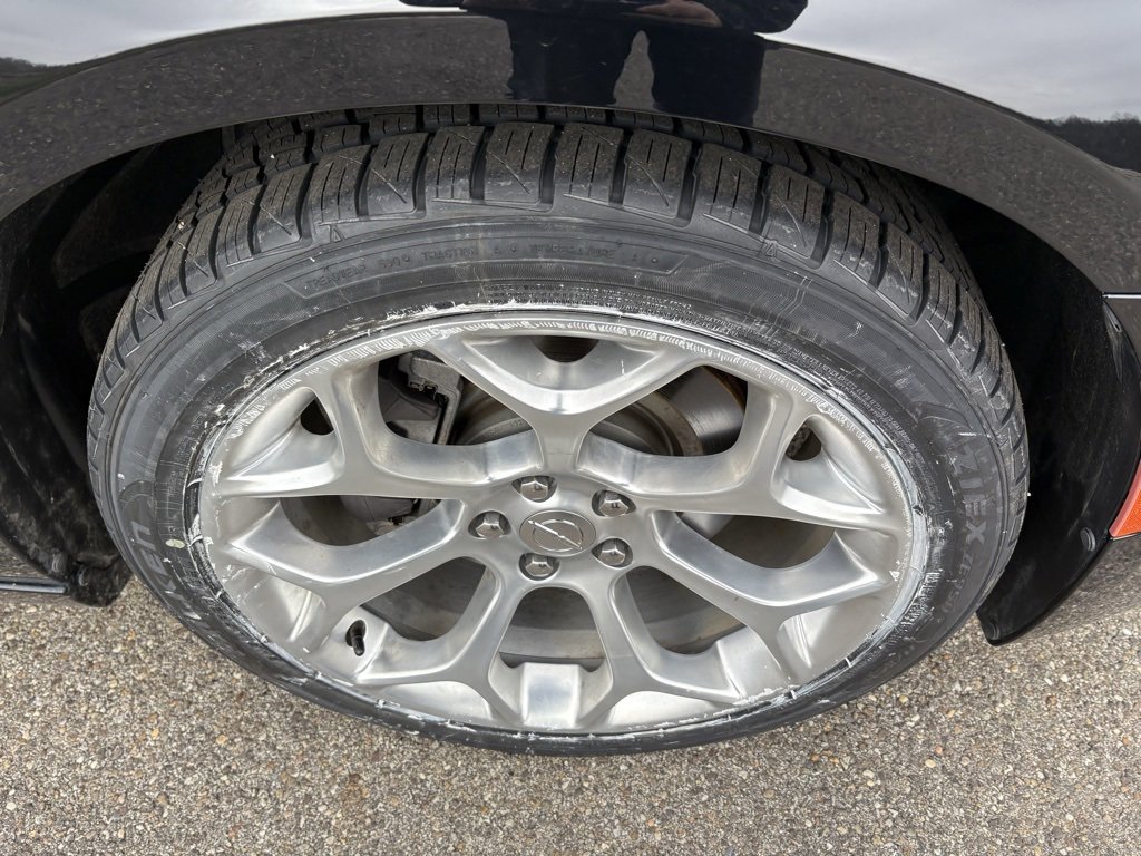 Used 2019 Chrysler 300 C w/ Sun, Sound & Nav Package image 15