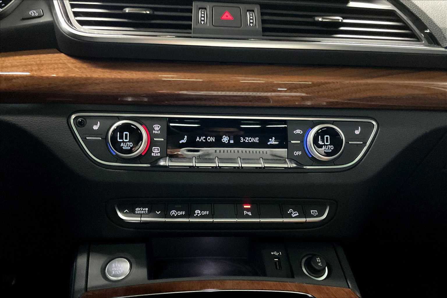 Used 2023 Audi Q5 2.0T Premium image 32