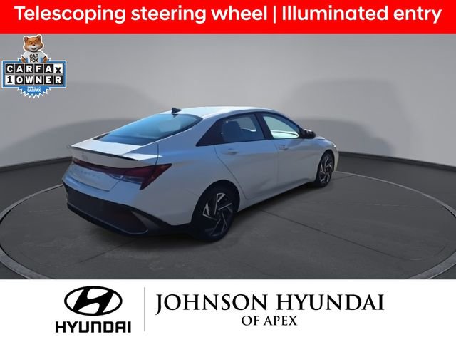 Used 2025 Hyundai Elantra Sport image 9
