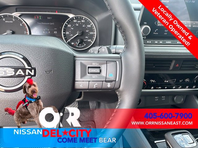 New 2027 Nissan Rogue Dark Armor FWD image 18