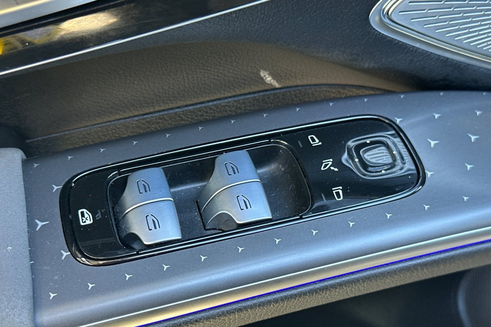 Certified 2023 Mercedes-Benz EQS 450+ 4MATIC SUV image 13