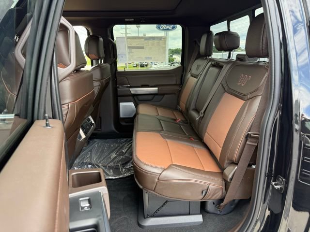 New 2026 Ford F350 King Ranch w/ FX4 Off-Road Package AWD/4WD image 28