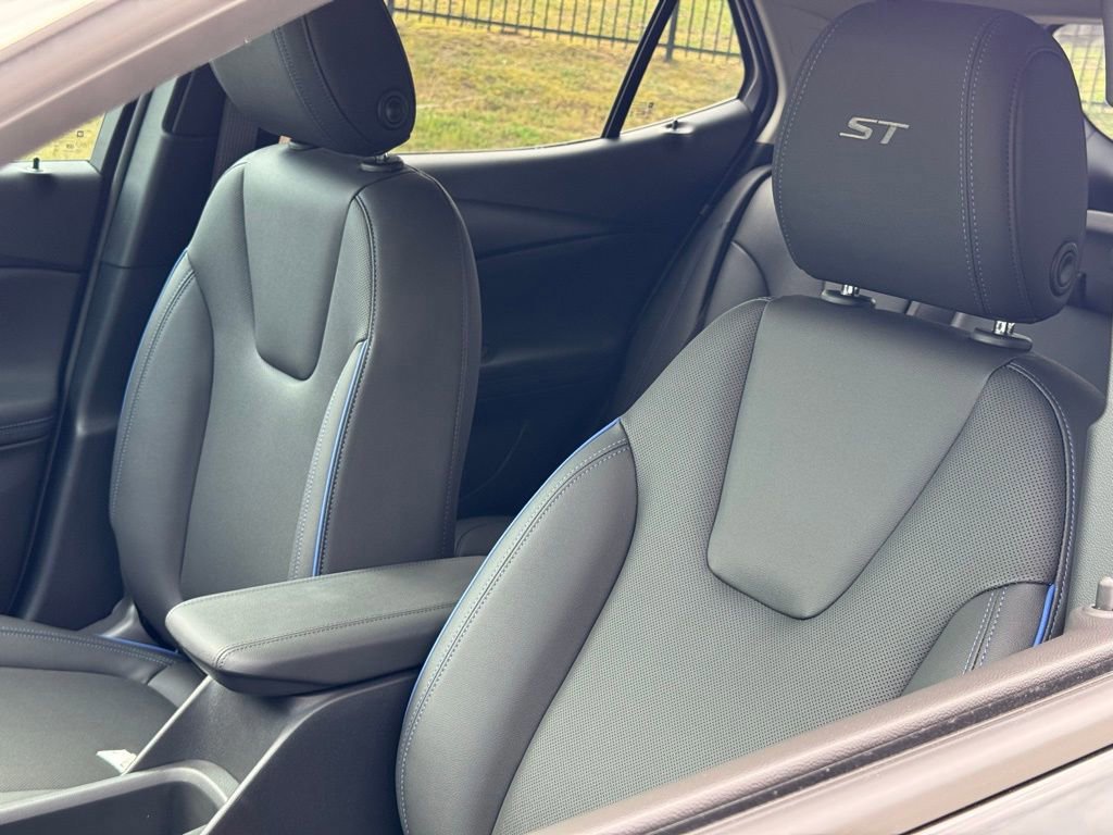 New 2026 Buick Encore GX Sport Touring w/ Advanced Technology Package image 14