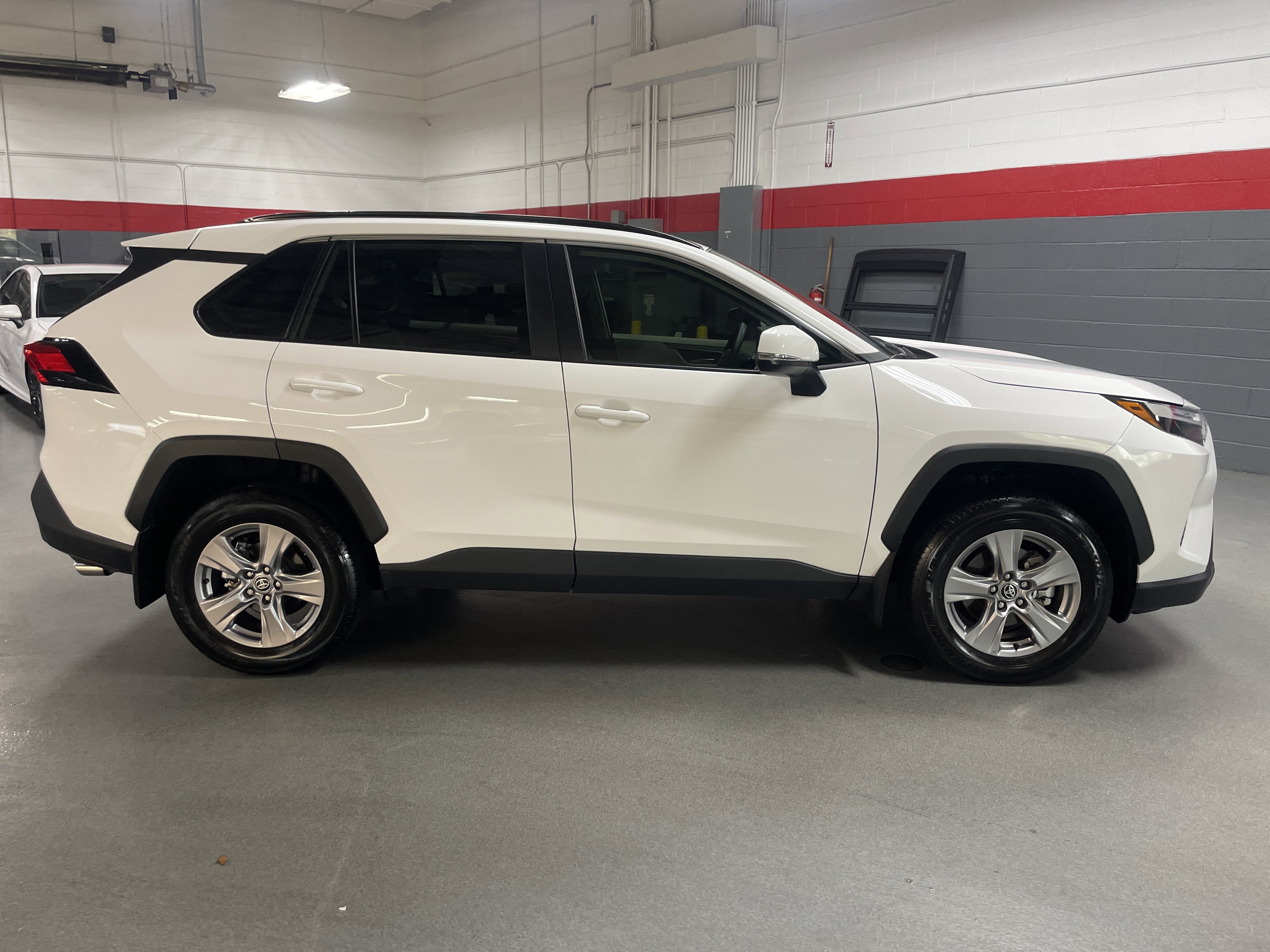 Used 2025 Toyota RAV4 XLE image 11